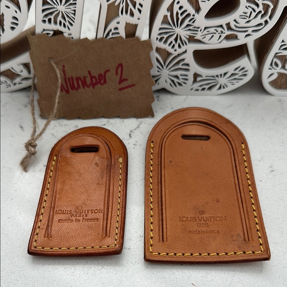 LV#2 ~ Louis Vuitton Brown Leather Luggage Tags and Straps & Poignet - Picture 3 of 14